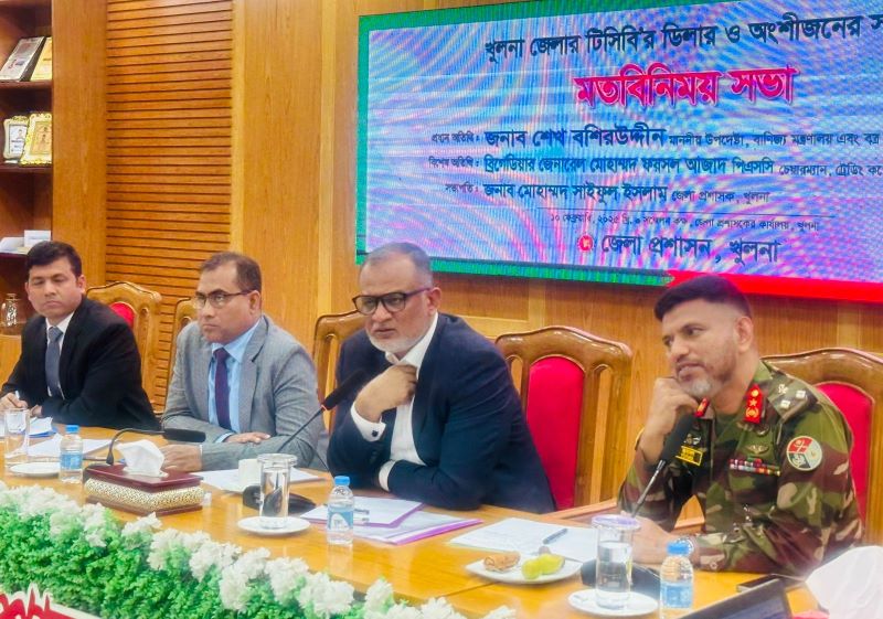 প্রয়োজনানুযায়ী টিসিবির কার্ডের আওতায় আনা হবে : বাণিজ্য উপদেষ্টা